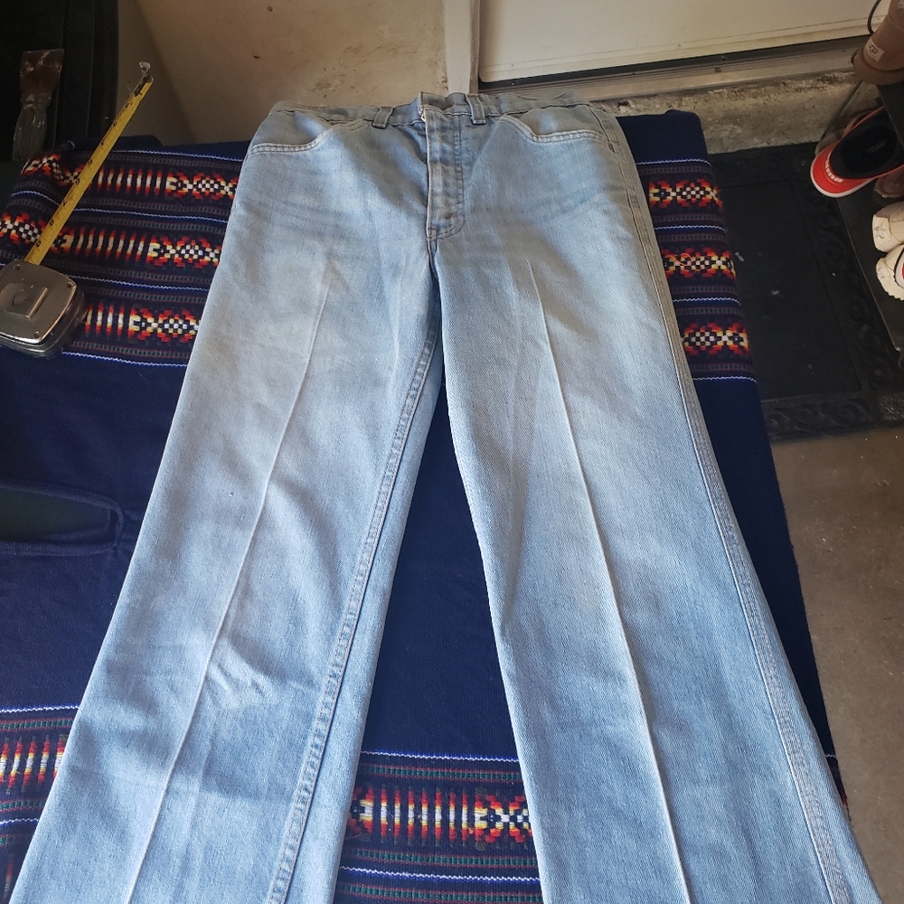 Vintage 70s Levi's Orange Tab bell bottom jeans, W:28x L:30.5.